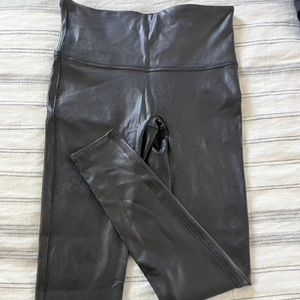 Never worn, classic spanx!
